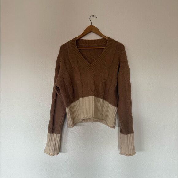 Colorblock sweater - Picture 2 of 3